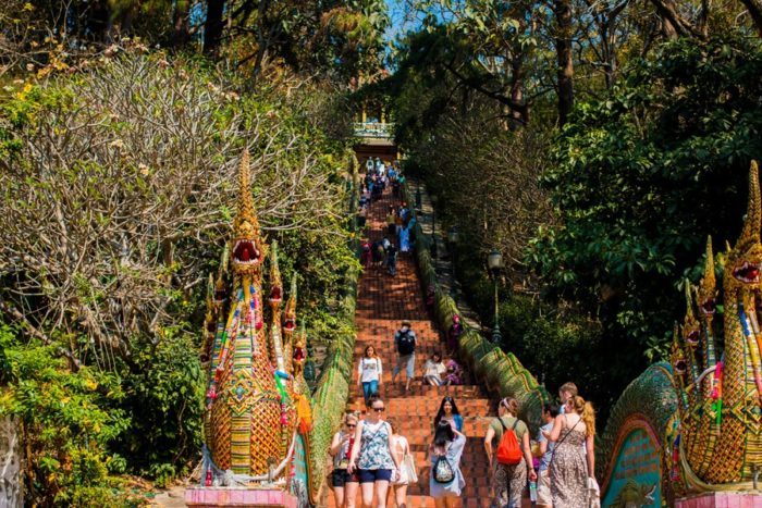 TOP 13 chose à faire en Thaïlande, temple Doi Suthep Chiang Maï