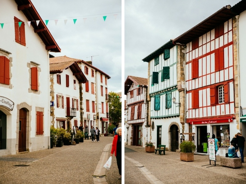 Les ruelles d'Espelette, au Pays Basque