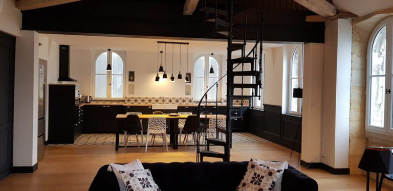 Le Foch, grand appartement en pierre au centre de Libourne