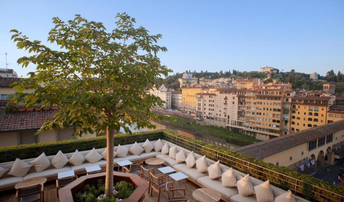 hotel continentale florence rooftop