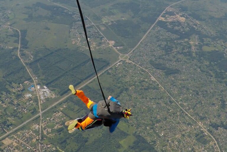 Saut parachute Colmar : Les 3 meilleures offres !