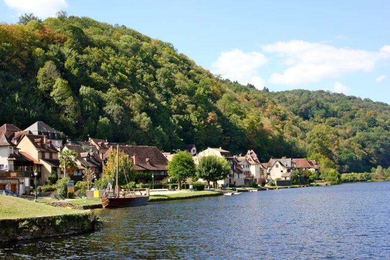Visiter la Dordogne : que voir autour de Bergerac et du Périgord pourpre ?